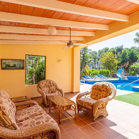 Casa Emilia فيلة