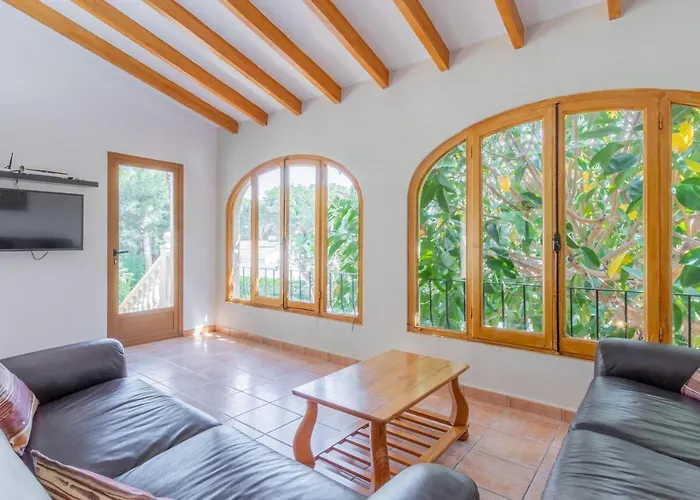 Casa Emilia Морайра
